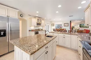 5208 SW 8th Ct, Cape Coral, FL 33914 - Photo 8