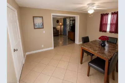 2204 Coronet St, Fort Myers, FL 33907 - Photo 2