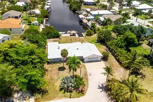 5387 Marina Dr, Bokeelia, FL 33922 - Photo 36