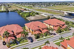 178 Shadroe Cove Cir, Cape Coral, FL 33991 - Photo 46