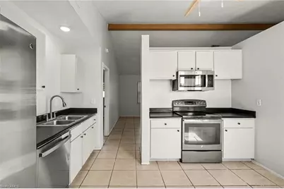 3506 SW 8th Ct, Cape Coral, FL 33914 - Photo 8