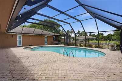 1860 Marina Cir, North Fort Myers, FL 33903 - Photo 24