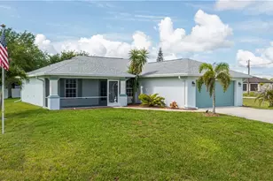 1922 Jacaranda Pkwy W, Cape Coral, FL 33993 - Photo 2