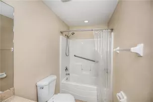 1922 Jacaranda Pkwy W, Cape Coral, FL 33993 - Photo 24