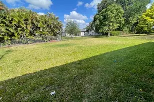 507 NE 7th Ave, Cape Coral, FL 33909 - Photo 16