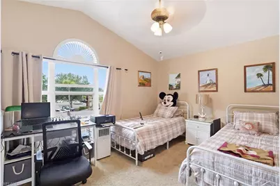 20 Cosmopolitan Dr #4, Lehigh Acres, FL 33936 - Photo 12