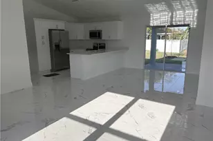 2810 NW 26th Pl, Cape Coral, FL 33993 - Photo 4