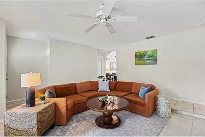 610 Retunda Pkwy W, Cape Coral, FL 33904 - Photo 6