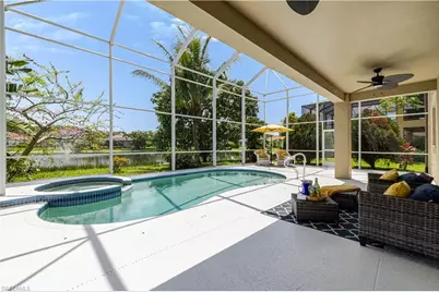11141 Lakeland Cir, Fort Myers, FL 33913 - Photo 12