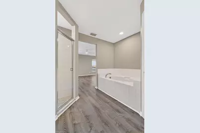 409 NE 25th Ter, Cape Coral, FL 33909 - Photo 26
