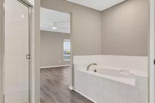 409 NE 25th Terrace, Cape Coral, FL 33909 - Photo 26