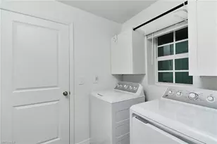 20340 Caroline Crk Pl, Lehigh Acres, FL 33974 - Photo 18