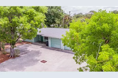 2243/2245 Altamont Ave, Fort Myers, FL 33901 - Photo 6