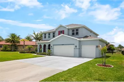 18290 Pine Nut Ct, Lehigh Acres, FL 33972 - Photo 2