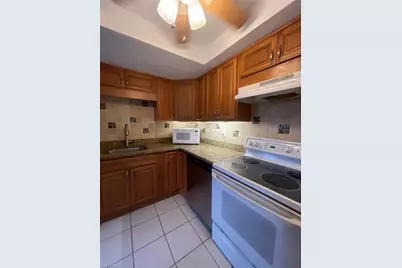3704 Broadway #318, Fort Myers, FL 33901 - Photo 10
