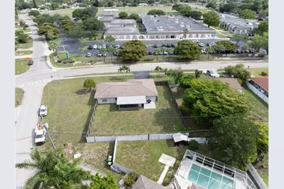 4960 20th Pl SW, Naples, FL 34116 - Photo 30