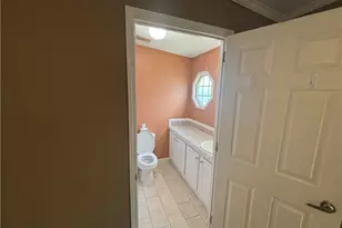 406 Horizon Dr, North Fort Myers, FL 33903 - Photo 1