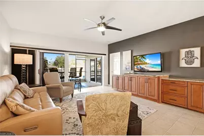 728 Victoria Dr #101, Cape Coral, FL 33904 - Photo 6