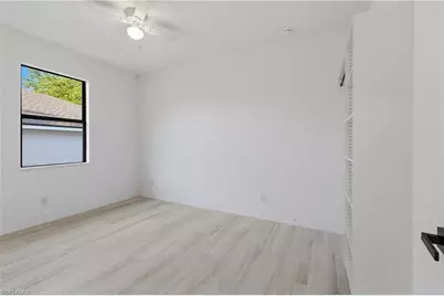 3631 SW Santa Barbara Pl, Cape Coral, FL 33914 - Photo 12