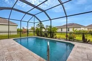 2739 Merida Ln, Cape Coral, FL 33909 - Photo 18