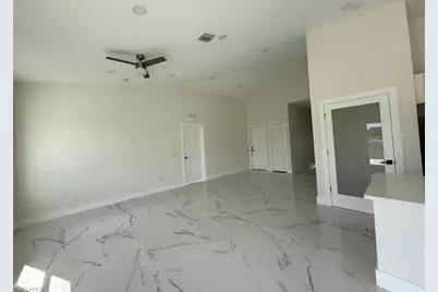 115 Lansing Cir, Labelle, FL 33935 - Photo 12