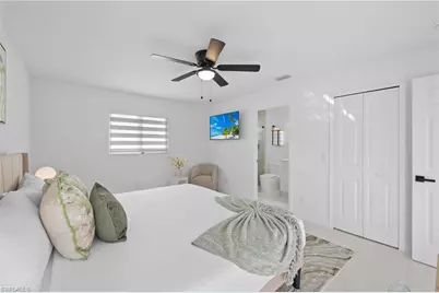 1630 SW Santa Barbara Pl, Cape Coral, FL 33991 - Photo 32