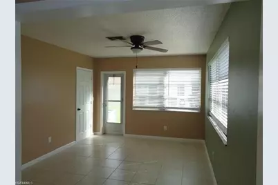 4402 SE 20th Pl, Cape Coral, FL 33904 - Photo 14