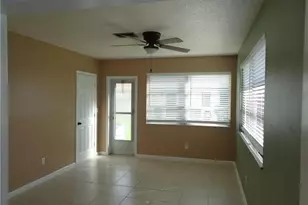 4402 SE 20th Pl, Cape Coral, FL 33904 - Photo 14