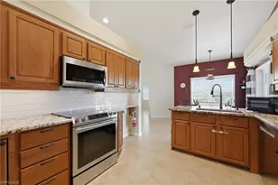 640 Clancy St E, Lehigh Acres, FL 33974 - Photo 10