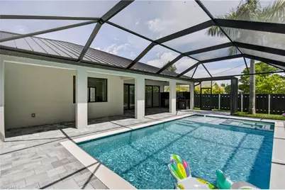 812 SW 14th Ave, Cape Coral, FL 33991 - Photo 16