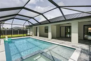 812 SW 14th Ave, Cape Coral, FL 33991 - Photo 18