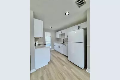 7346 Captiva Blvd, Fort Myers, FL 33967 - Photo 10