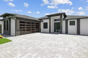 223 SW 22nd Ct, Cape Coral, FL 33991 - Photo 2