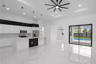 223 SW 22nd Ct, Cape Coral, FL 33991 - Photo 6