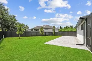 223 SW 22nd Ct, Cape Coral, FL 33991 - Photo 18