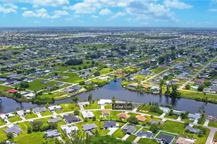 223 SW 22nd Ct, Cape Coral, FL 33991 - Photo 20