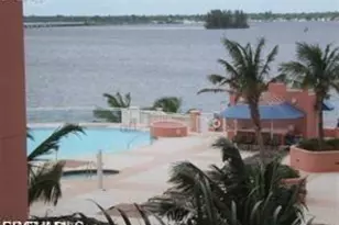 2743 First St, Fort Myers, FL 33916 - Photo 2
