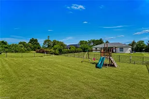 3414 40th St SW, Lehigh Acres, FL 33976 - Photo 18