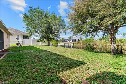 1418 SW 11th Pl, Cape Coral, FL 33991 - Photo 24