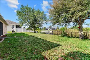 1418 SW 11th Pl, Cape Coral, FL 33991 - Photo 24