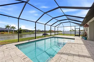 212 SW 20th St, Cape Coral, FL 33991 - Photo 2