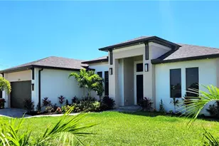 626 NW 36th Pl, Cape Coral, FL 33993 - Photo 2