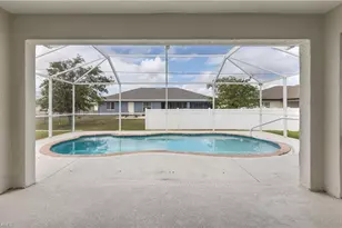 2626 SW 1st Ave, Cape Coral, FL 33914 - Photo 20