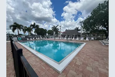 75 Hacienda Blvd, Fort Myers, FL 33905 - Photo 18