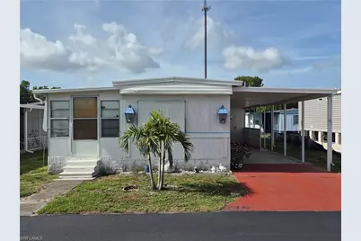 75 Hacienda Blvd, Fort Myers, FL 33905 - Photo 2