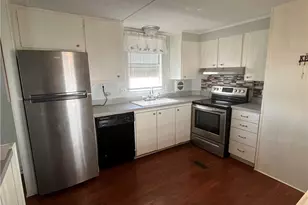 75 Hacienda Blvd, Fort Myers, FL 33905 - Photo 8