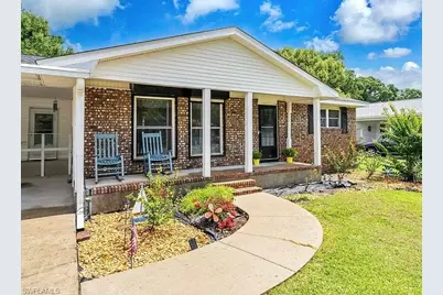141 NW Rainbow Dr, Fort Walton Beach, FL 32548 - Photo 1