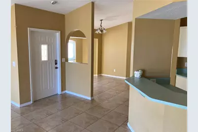 603 SE 13th Ter, Cape Coral, FL 33990 - Photo 4
