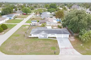 220 Punta Alta Ct, Lehigh Acres, FL 33936 - Photo 2