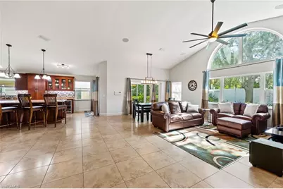 1250 Silverstrand Dr, Naples, FL 34110 - Photo 4